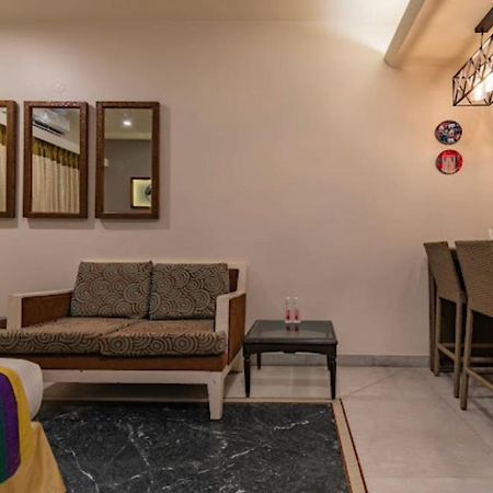 Hotel Imperial Park Sector 45 Gurgaon Eksteriør billede